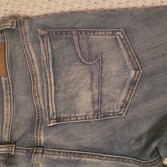 American Eagle Midi AEO Denim Cafe Shorts - Picture 10 of 12